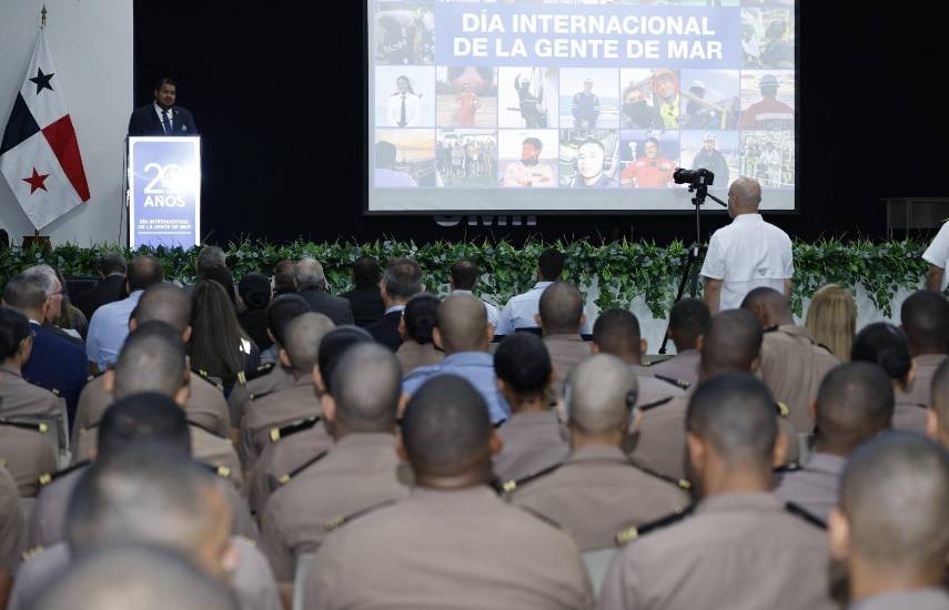 UMIP celebra ciclo de conferencias en conmemoración del Día Internacional de la Gente de Mar