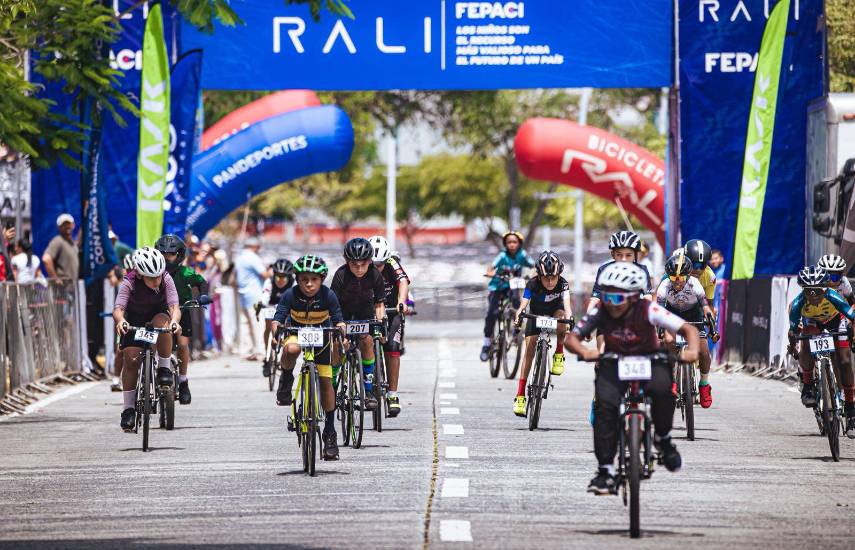 El ciclismo disfrutan del cierre del “Verano Feliz 2026”