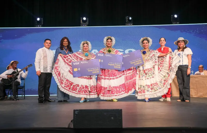 Artesanas brillan en el Concurso de Pollera 2026