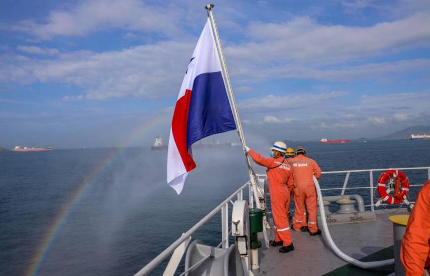 Panamá continúa como líder en abanderamiento de naves con 8,662 embarcaciones