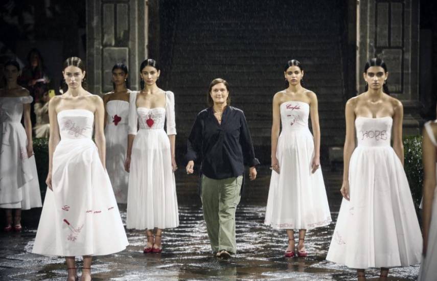 AFP | Christian Dior presenta colección en colaboración con artesanos mexicanos.