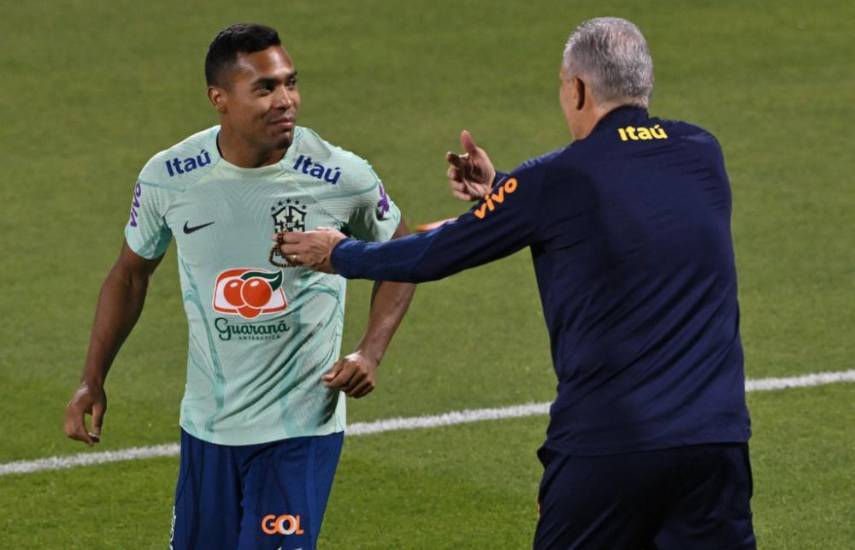 Brasil va con Alex Sandro en el banco ante una Croacia que apuesta por Pasalic y Sosa