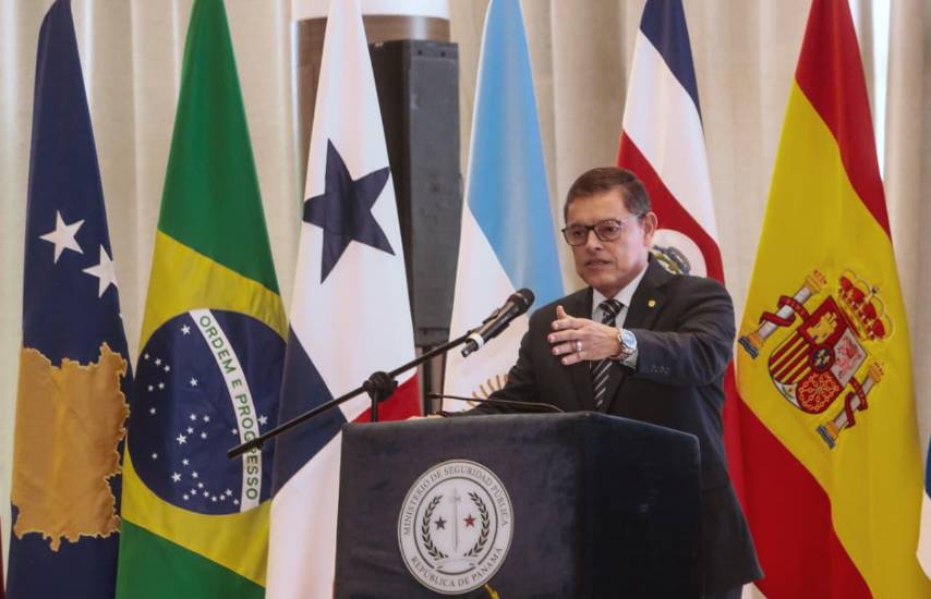 ML | El ministro Frank Ábrego.