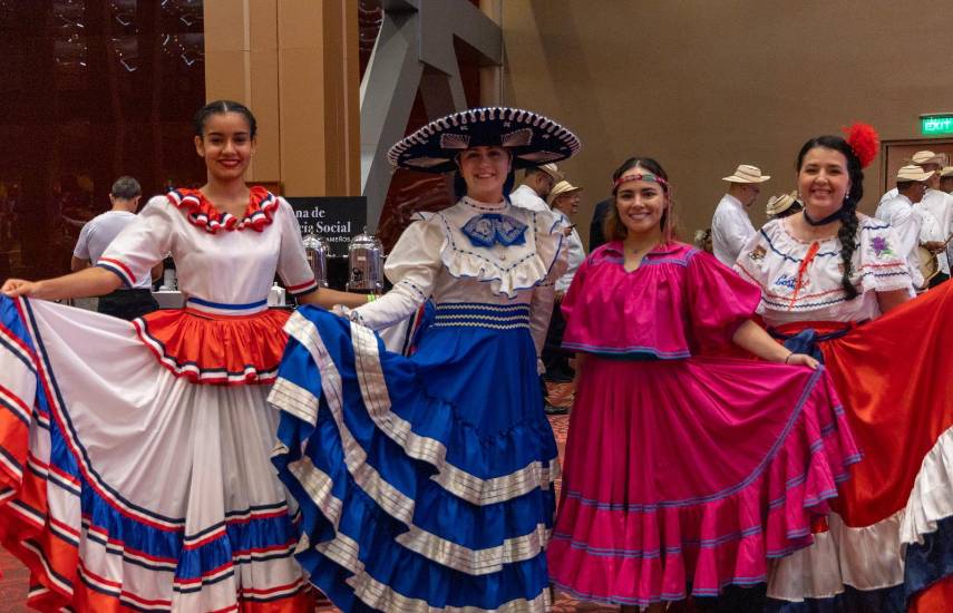 Una gran fiesta cultural que reunió a 35 países