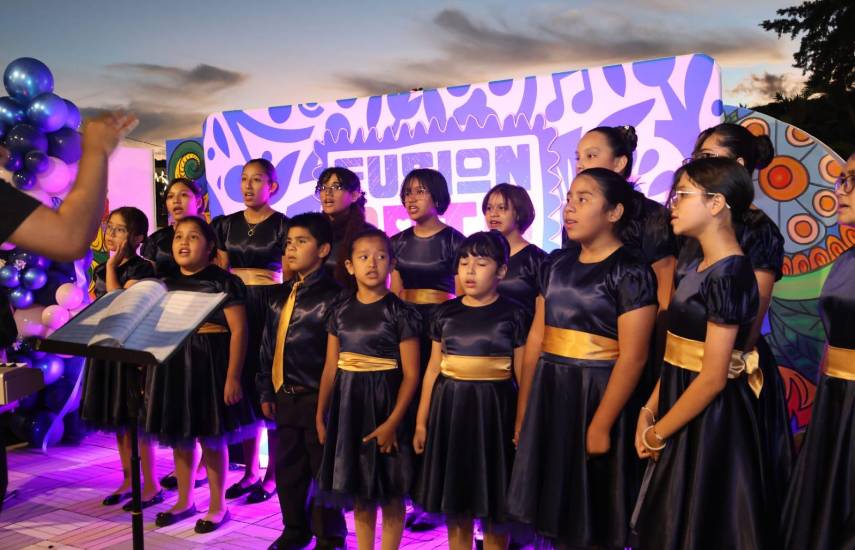 Niños Cantores de Boquete conquistan