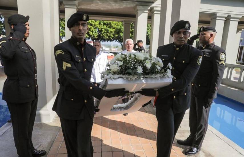 Recuerdan a los mártires del 9 de enero con múltiples actos