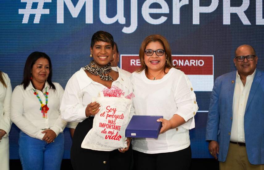 PRD impulsa formación para fortalecer el liderazgo político de las mujeres