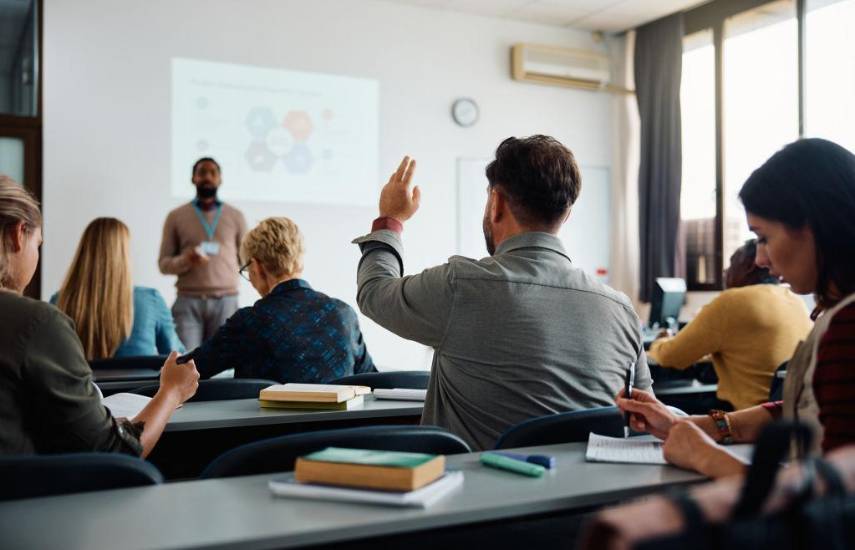 Ucrania y Panamá fortalecerán intercambio comercial