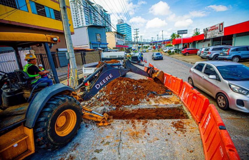 Avanzan trabajos de exploración de Calicatas en proyecto Saneamiento del Río Matasnillo