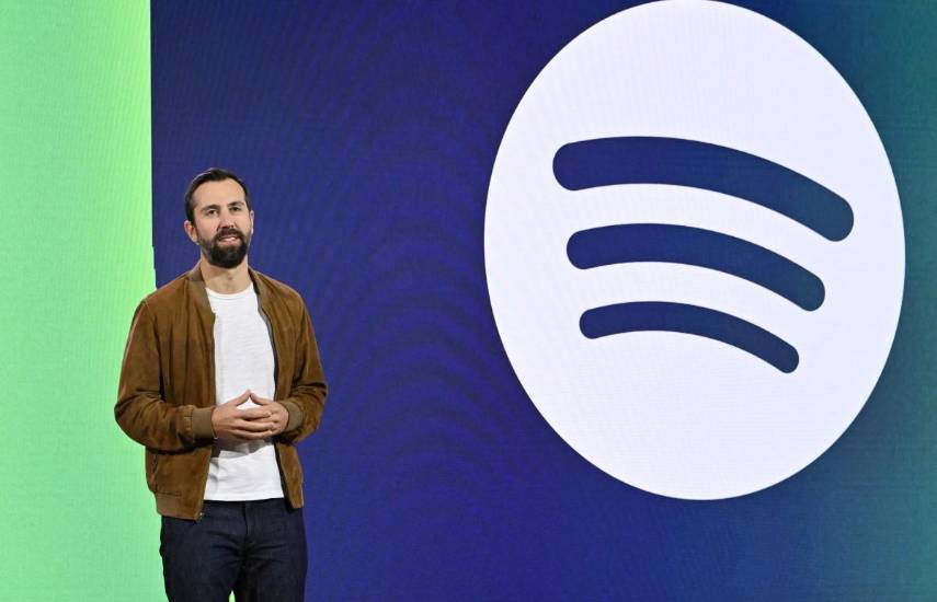 Spotify y Universal cierran un acuerdo sobre los remixes hechos por fans con IA