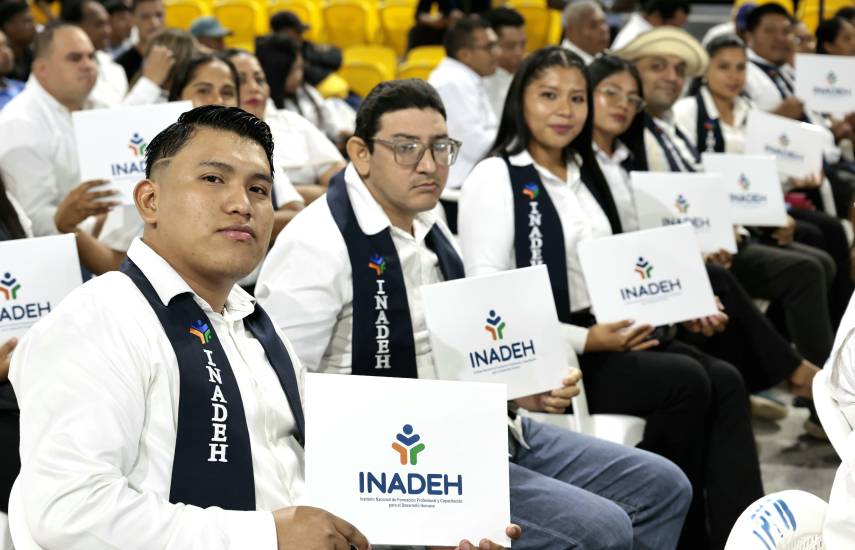 INADEH invierte 800 mil balboas en infraestructura y capacita a miles de bocatoreños