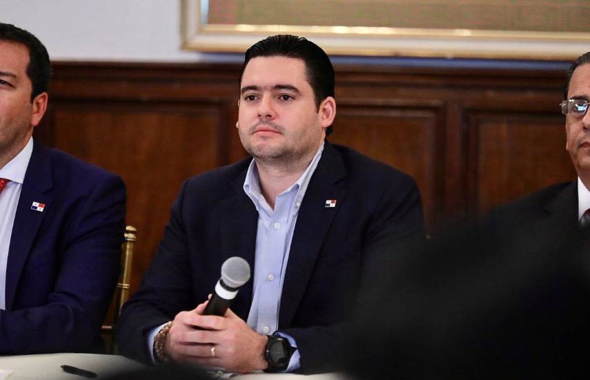 Exvicepresidente Carrizo continuará bajo arresto domiciliario por enriquecimiento injustificado