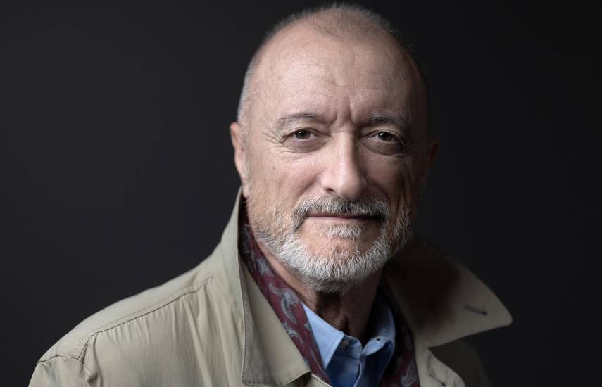 Arturo Pérez-Reverte, el escritor que siempre recuerda las guerras que cubrió