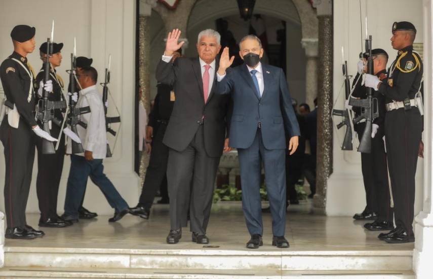 ML | El presidente electo José Raúl Mulino y el presidente Laurentino Cortizo.