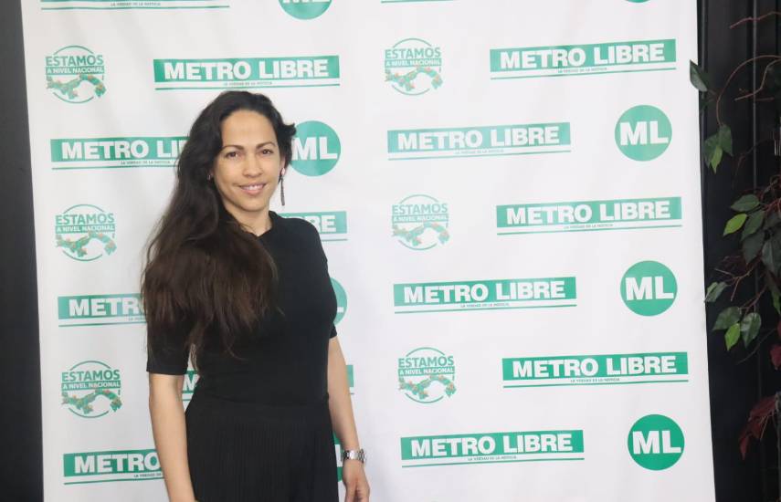 Kilómetro Cero: La compañía cubana que conquistó el FAE