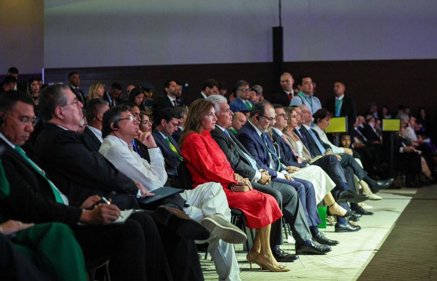 Mulino destaca rol estratégico de Panamá en Foro Económico