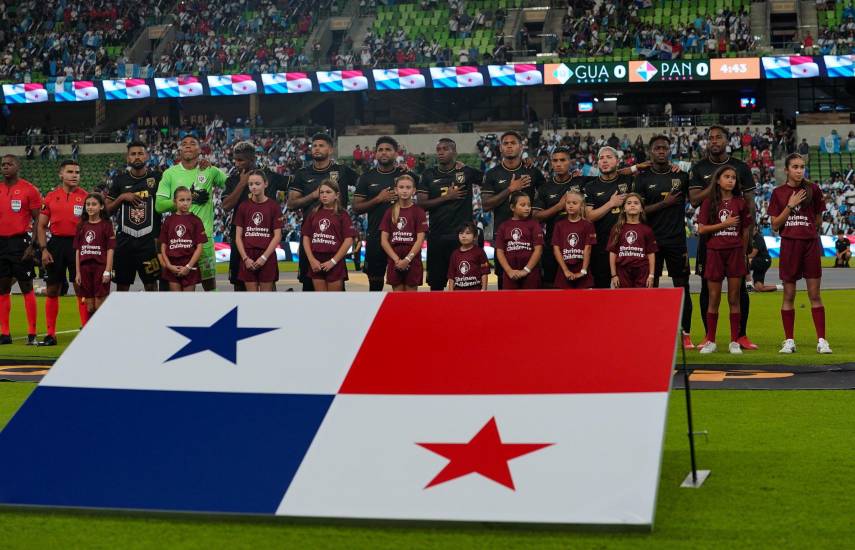 Presidente Mulino le desea éxito a la Sele de fútbol de Panamá en Guatemala