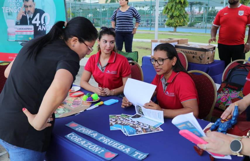 El Minsa realiza feria para prevenir enfermedades cardiovasculares