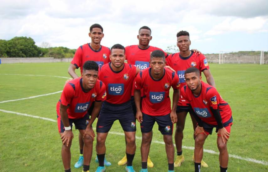 Jugadores de fútbol de Panamá.
