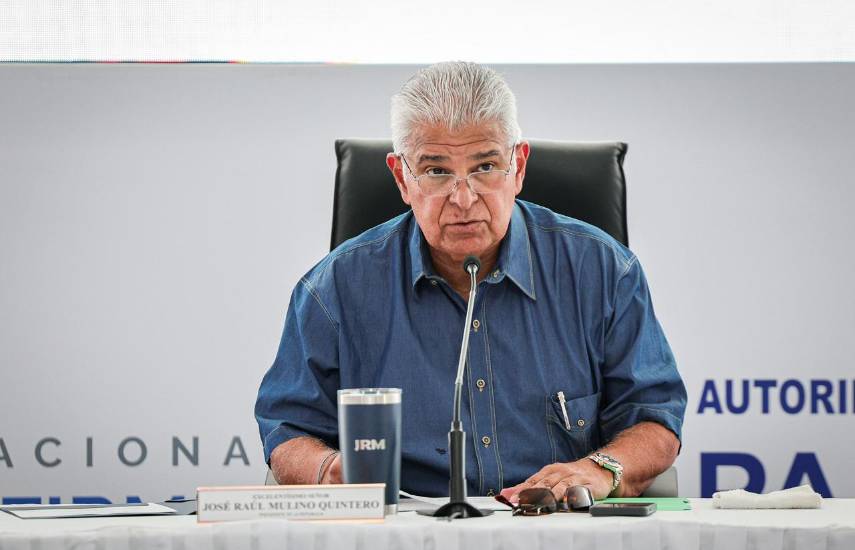 Panamá inicia el año escolar con más de 870 mil alumnos