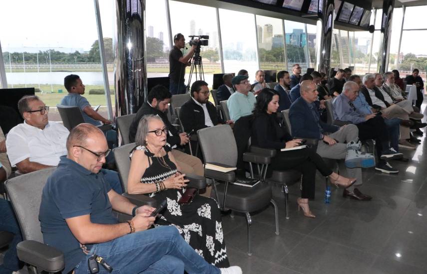 Avanza en primer debate proyecto ley 506 para el fortalecimiento de la hípica