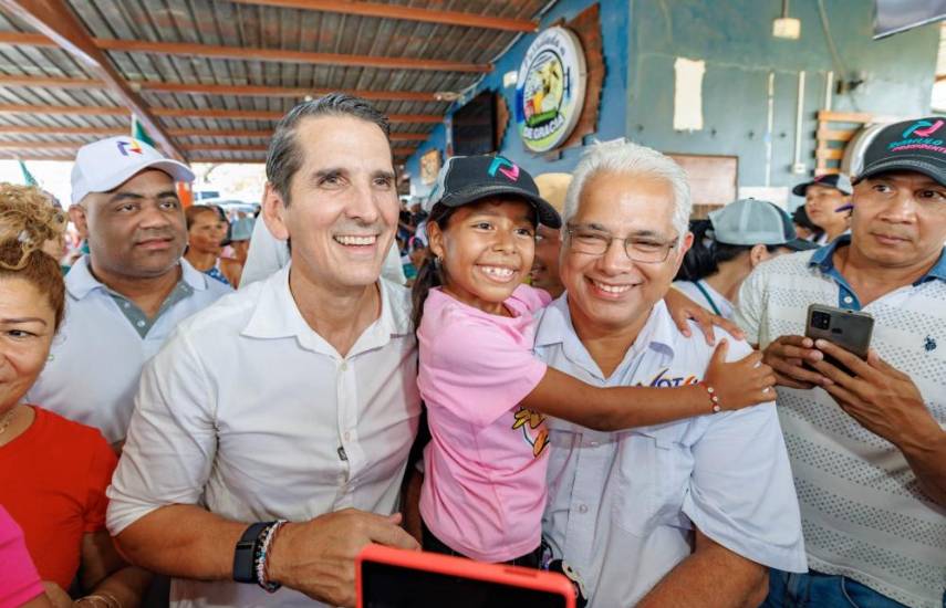 Rómulo Roux presenta su plan para impulsar la inversión en Panamá Oeste