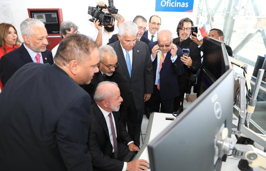 $!Presidentes visitan las esclusas de Cocolí del Canal de Panamá