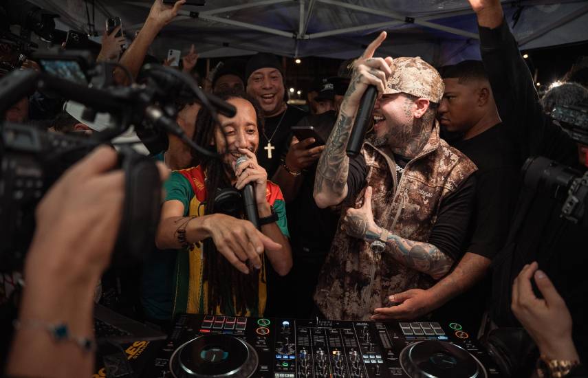 Chiqui Dubs cree en artistas del barrio