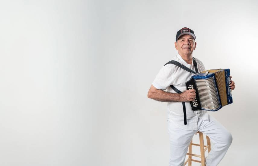 Minguito Sáez: El paladín de la música típica