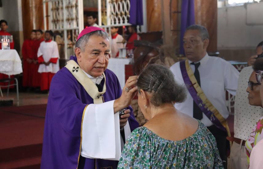 Las cenizas, un símbolo de conversión