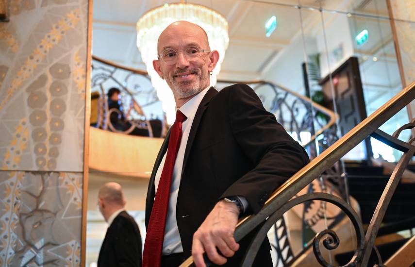 Laurent Mauvignier recibe el premio Goncourt de literatura en Francia