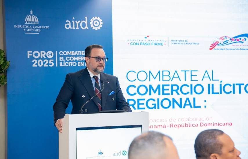 ML | El ministro Julio Moltó.