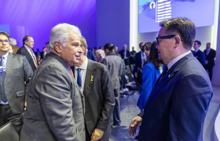 Gira en Davos abre oportunidades para la cooperación y la inversión