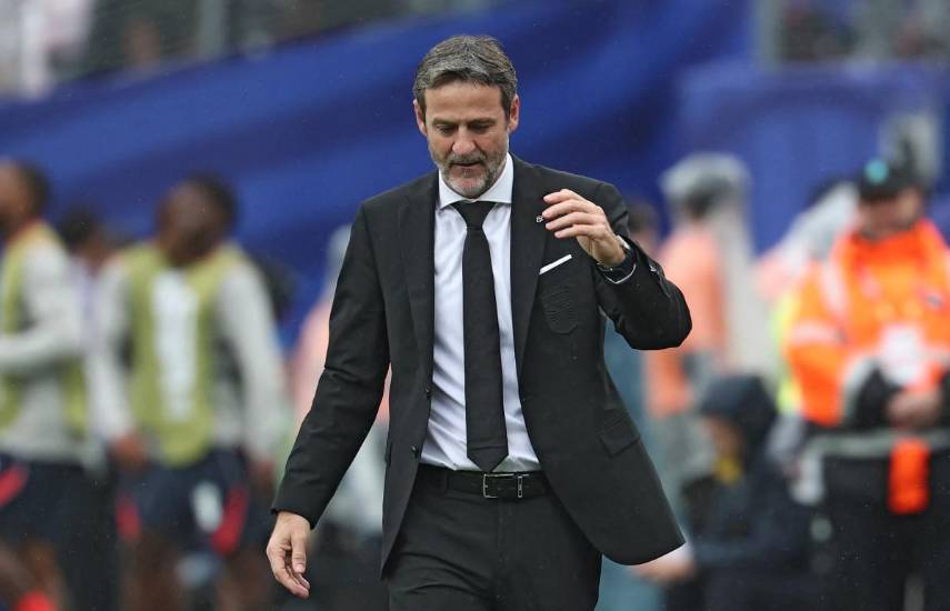 Christiansen dice estar orgulloso de “haber dirigido” a Panamá