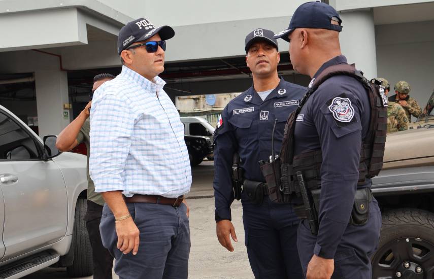 Refuerzan seguridad en Colón con más de 100 nuevas unidades policiales