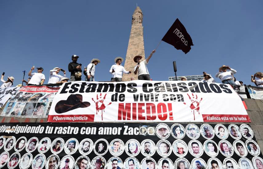 Miles de personas marchan en México contra el gobierno de Sheinbaum y la violencia