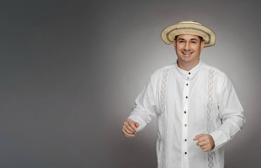 Abimelec Núñez apuesta por su grupo musical