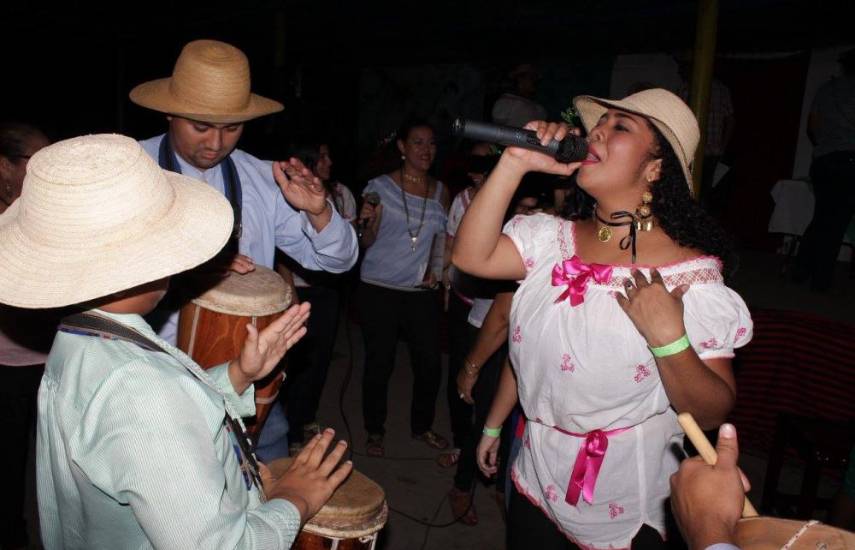 Festival del tambor y carreta de Los Pozos