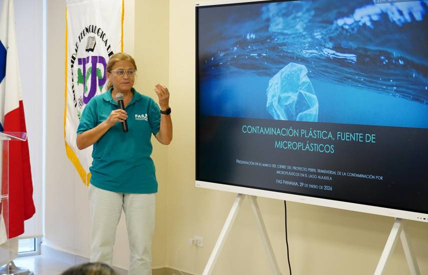 ML | Durante la presentación del estudio.