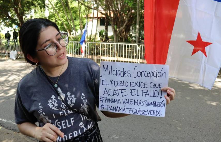 Ambientalistas siguen en vigilia y piden la renuncia de Concepción