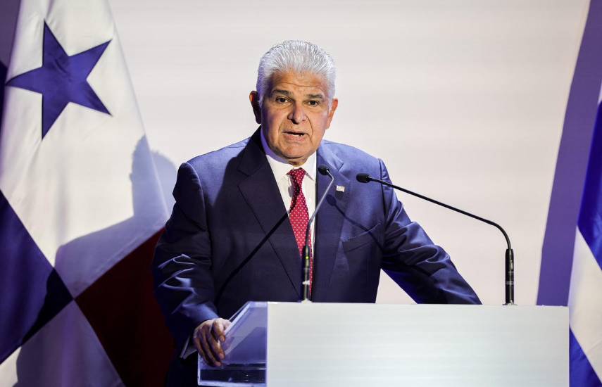 Mulino asegura que Panamá recuperó la confianza de Grecia como usuario de su bandera mercante
