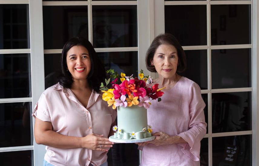 Rosapalo By Lulu, flores artesanales de porcelana para la decoración de pasteles