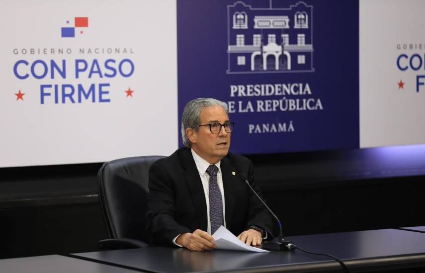 ML | El ministro de Salud Fernando Boyd Galindo.