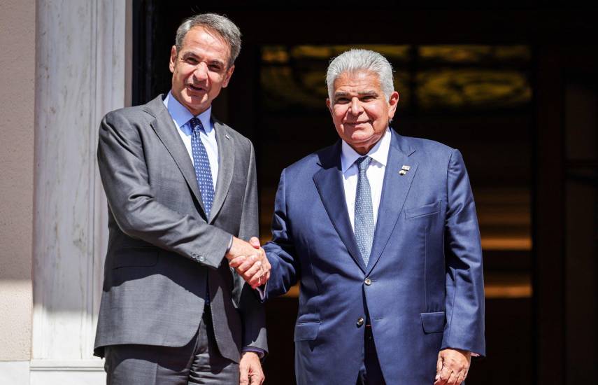 Panamá y Grecia firman convenios