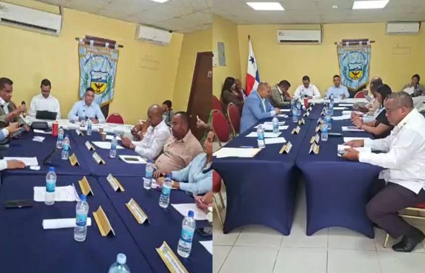 ML | Miembros del Concejo Municipal de Colón este 6 de octubre.