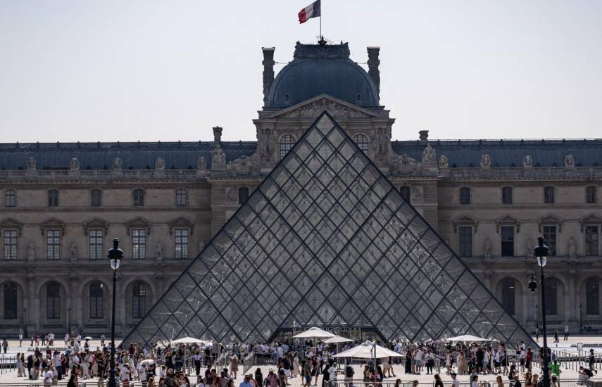 Los museos del Louvre, Orsay y Picasso cerrarán el sábado en París