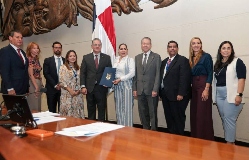Presentan reformas al régimen APP para agilizar trámites y recortar plazos en las obras