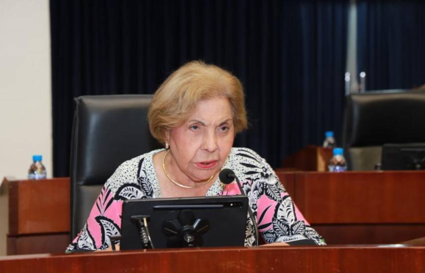 “¡Ojo con los rojos!”. Así señaló la diputada Mayín Correa a la izquierda panameña