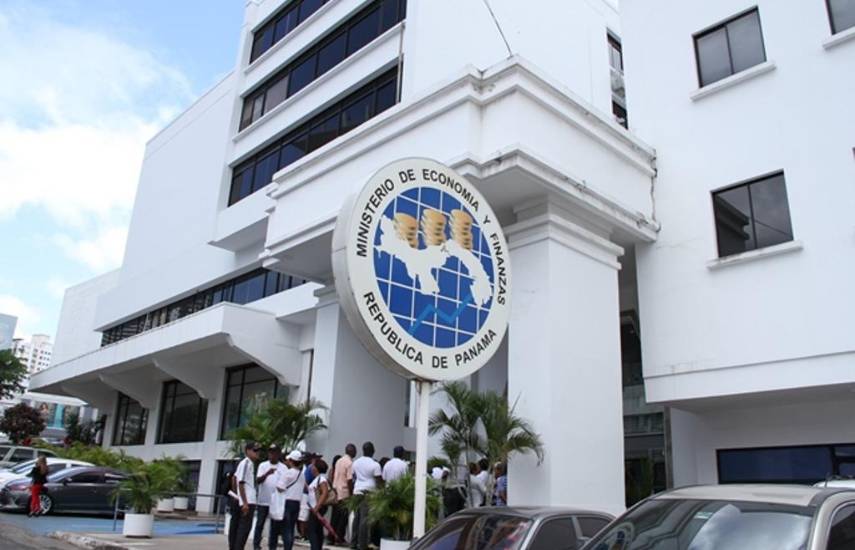 Panamá recomprará $6 mil millones en deuda pública en el mercado internacional