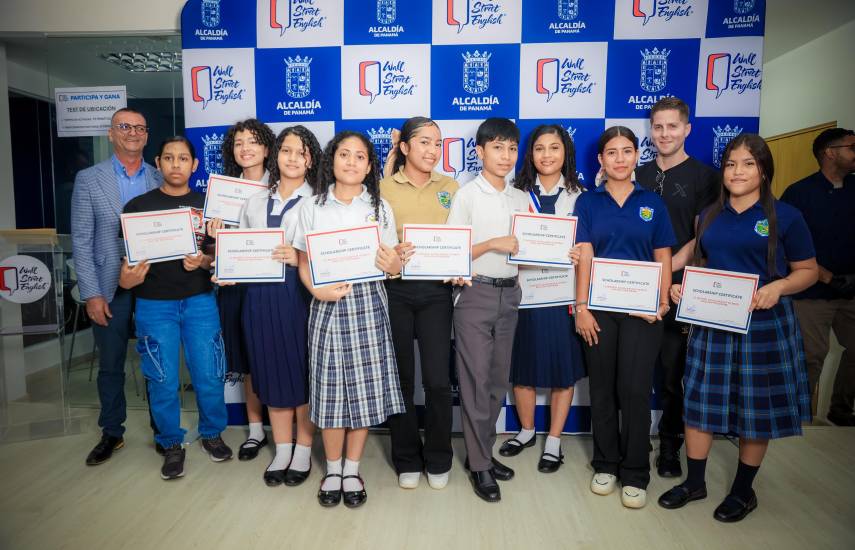 Alcaldía de Panamá impulsa la competitividad con becas